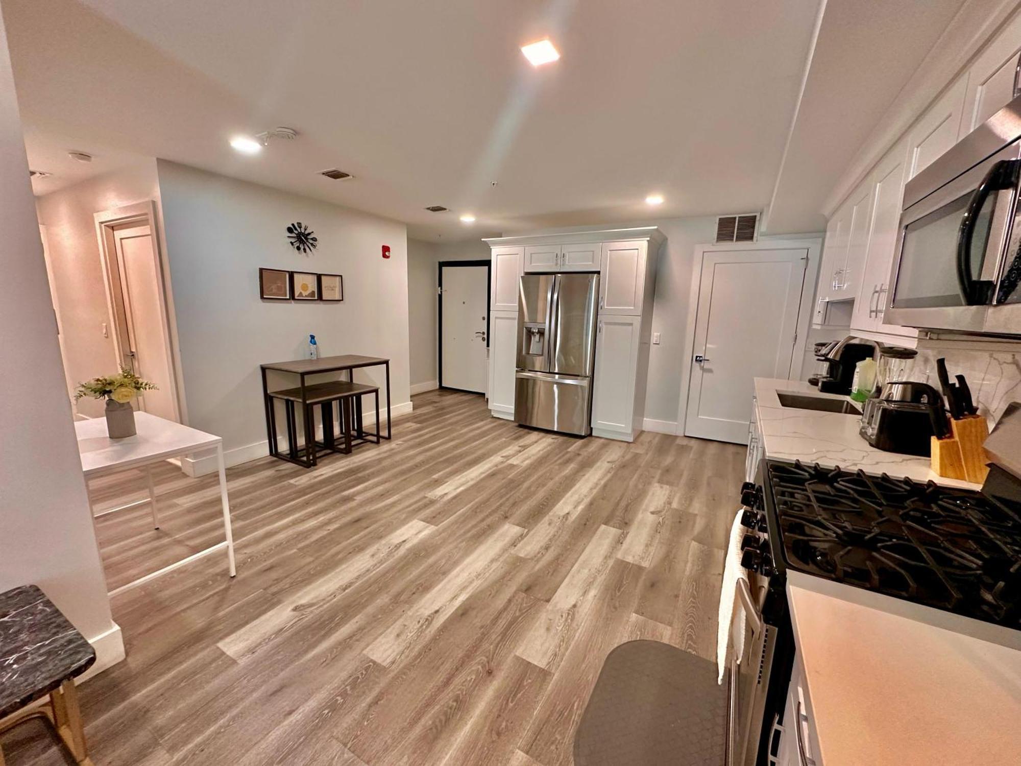 The Modern Suite - 2Br Close To Nyc Paterson Exterior foto