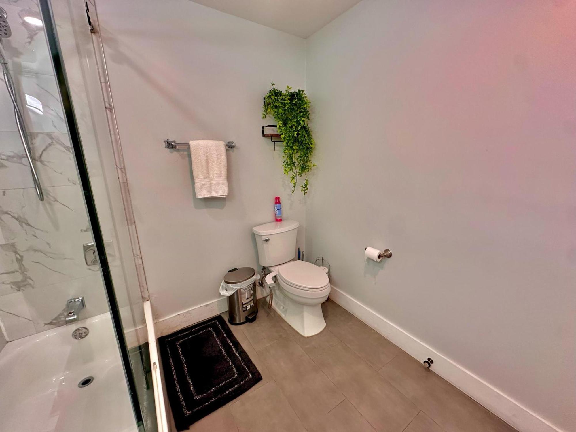 The Modern Suite - 2Br Close To Nyc Paterson Exterior foto